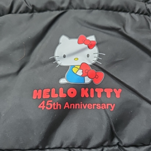 Sanrio/Hello Kitty Puffer Purse 45th Anniversary NWOT From LAWSON - Picture 6 of 14